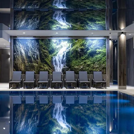 Platinum Mountain Hotel&spa ホテル シクラルスカ・ポレンバ